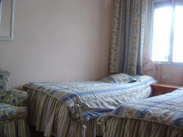 Rentcostadelsol Rincon-Las Pedrizas Hotel Rincon de la Victoria 0*,  Spain